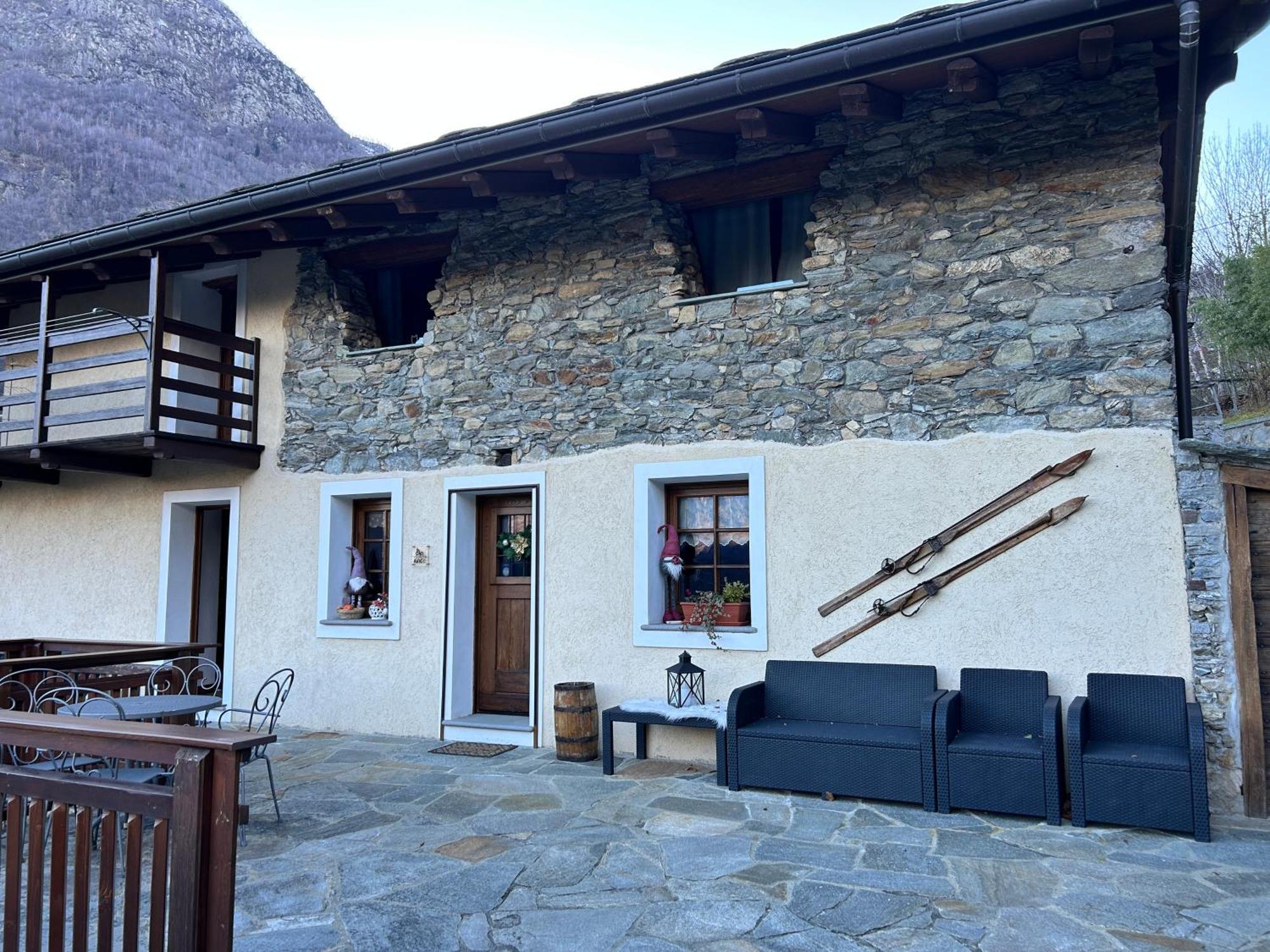 Lo Sougnet Otel Hone Dış mekan fotoğraf